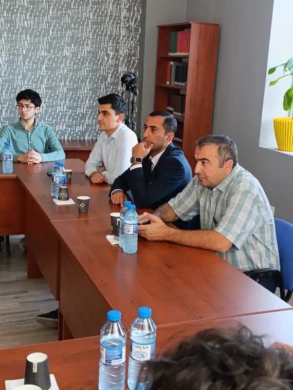 “Ekoaddımlar: karbon ayaq izlərimiz” layihəsinin açılış tədbirini həyata keçirmişdir.